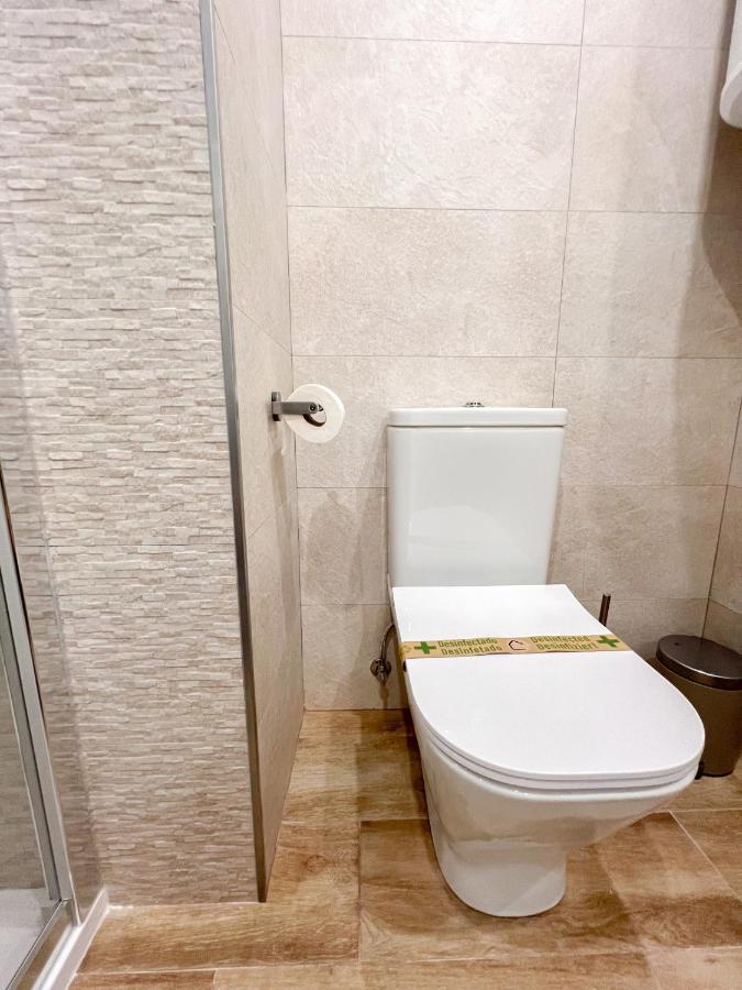 Bright & Cozy Apartment Acuario Beach&Pool بينالماذينا المظهر الخارجي الصورة